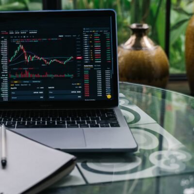 Bitcoin ETF Outflows 2026: Why Smart Money Is Buying the Dip