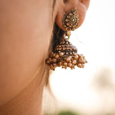 Gold Earring Price in Pakistan: بالیاں خریدنے کا مکمل اور دانشمندانہ طریقہ