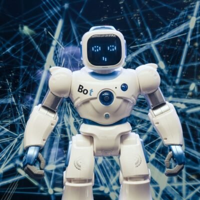 Robo-Advisors Explained: Can AI Manage Your Investments Better Than Humans?