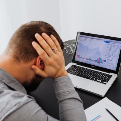 Common Stock Market Mistakes New Investors Make (And How to Avoid Them)