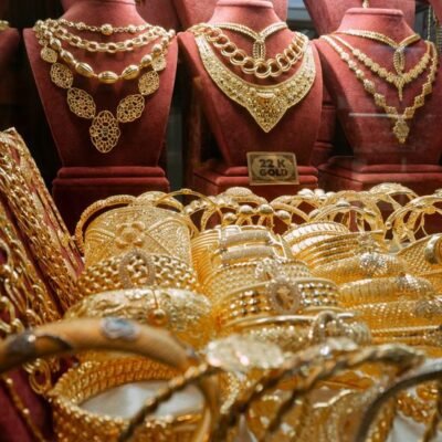 Gold Price Recovery Pakistan: Rs11,200 Jump in One Day 2026