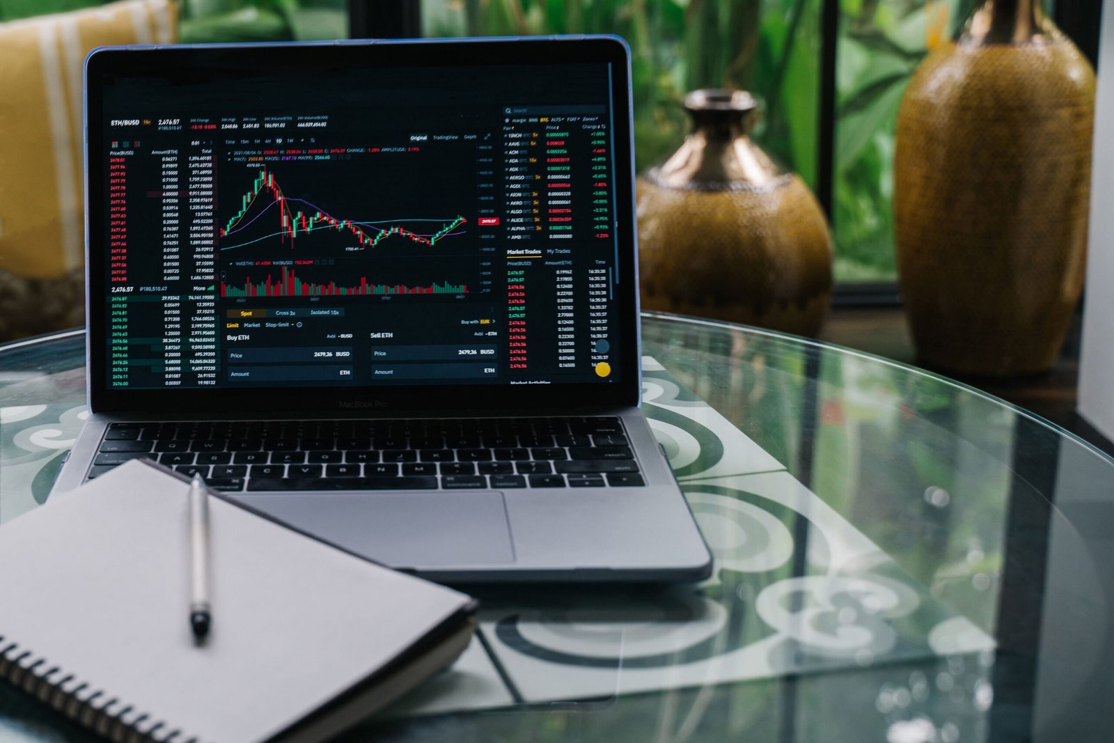 Pakistan crypto license deadline September โ trader checking cryptocurrency exchange charts on a laptop