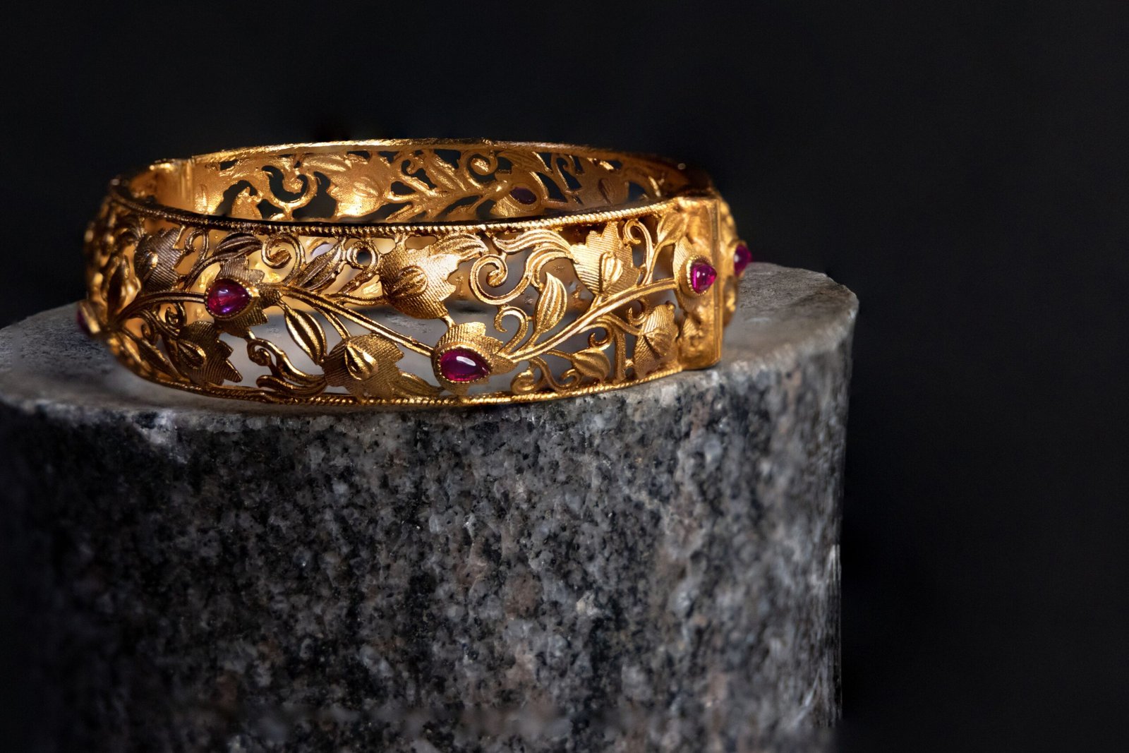 Gold bracelet and ring of the kind commonly pledged as bank loan collateral in Pakistan